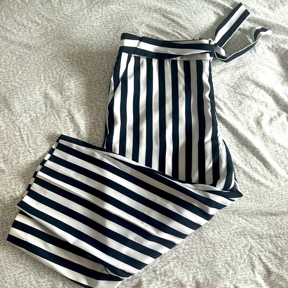 Worthington Navy and White Striped Petite Wide-Leg Pants - Picture 3 of 4